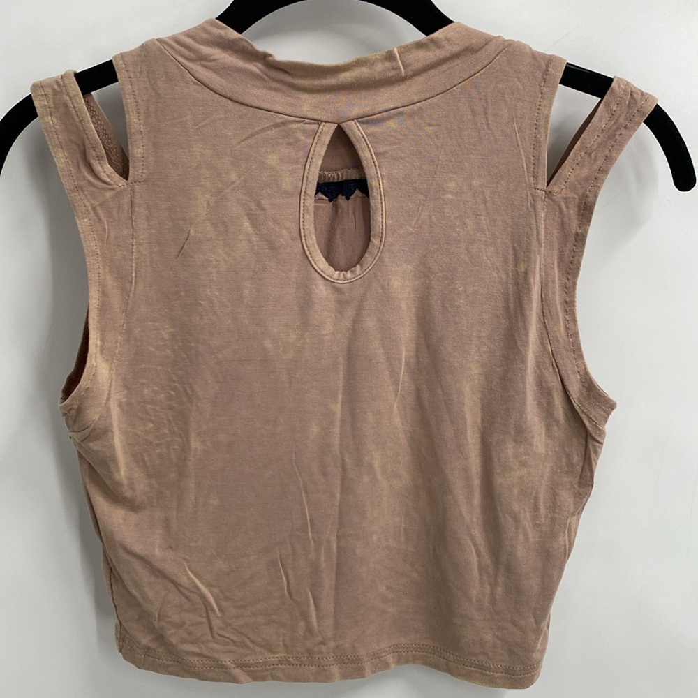 NEW POL Boho Sleeveless Cutout Cropped Top with Black Embroidery Casual Size S - Picture 6 of 6